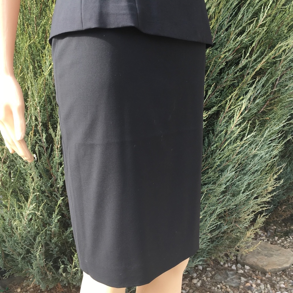 NWT TALBOTS LINED PENCIL SKIRT - Picture 5 of 8